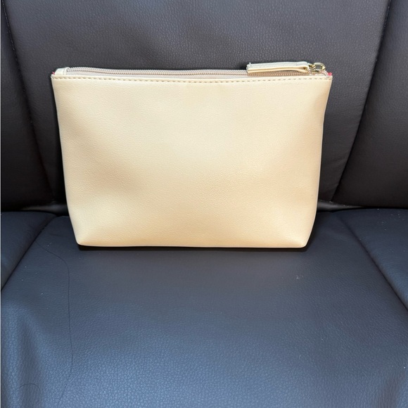 Bvlgari Bulgari Cosmetic Case NWOT - Picture 4 of 9